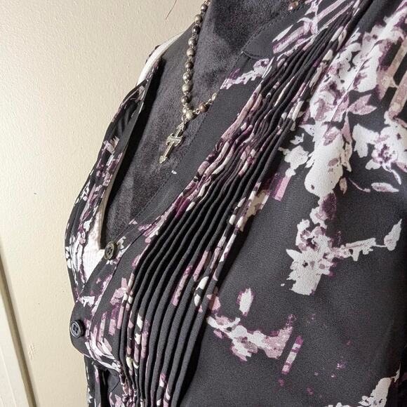 Prescott plus size floral blouse - Picture 8 of 8